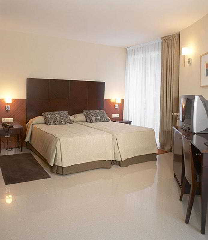 Mu Hotel La Cortinada