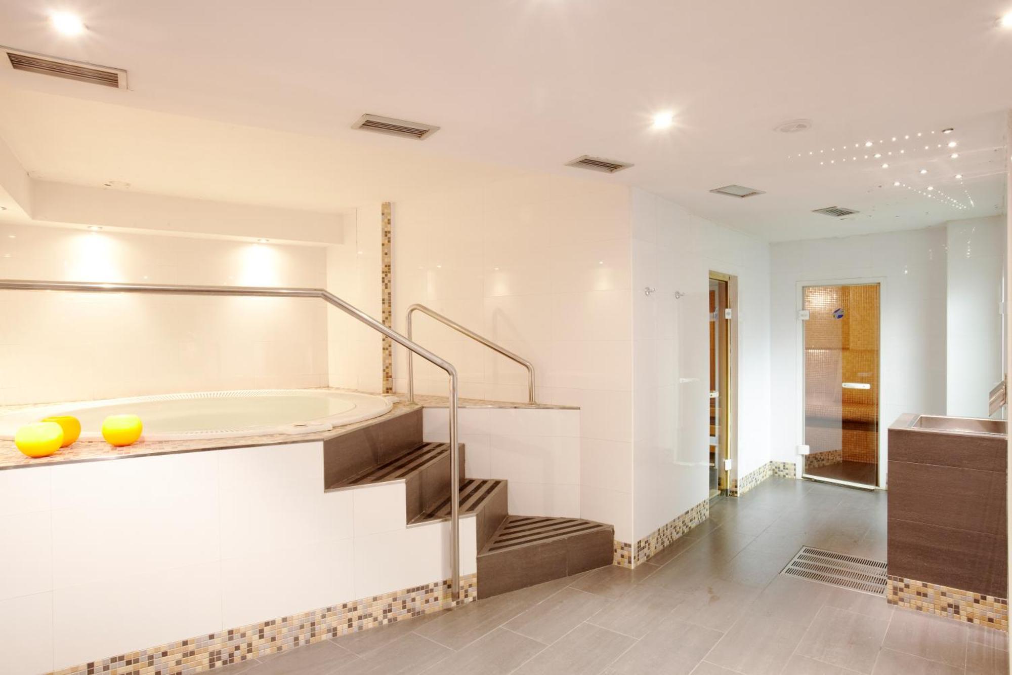Mu Hotel